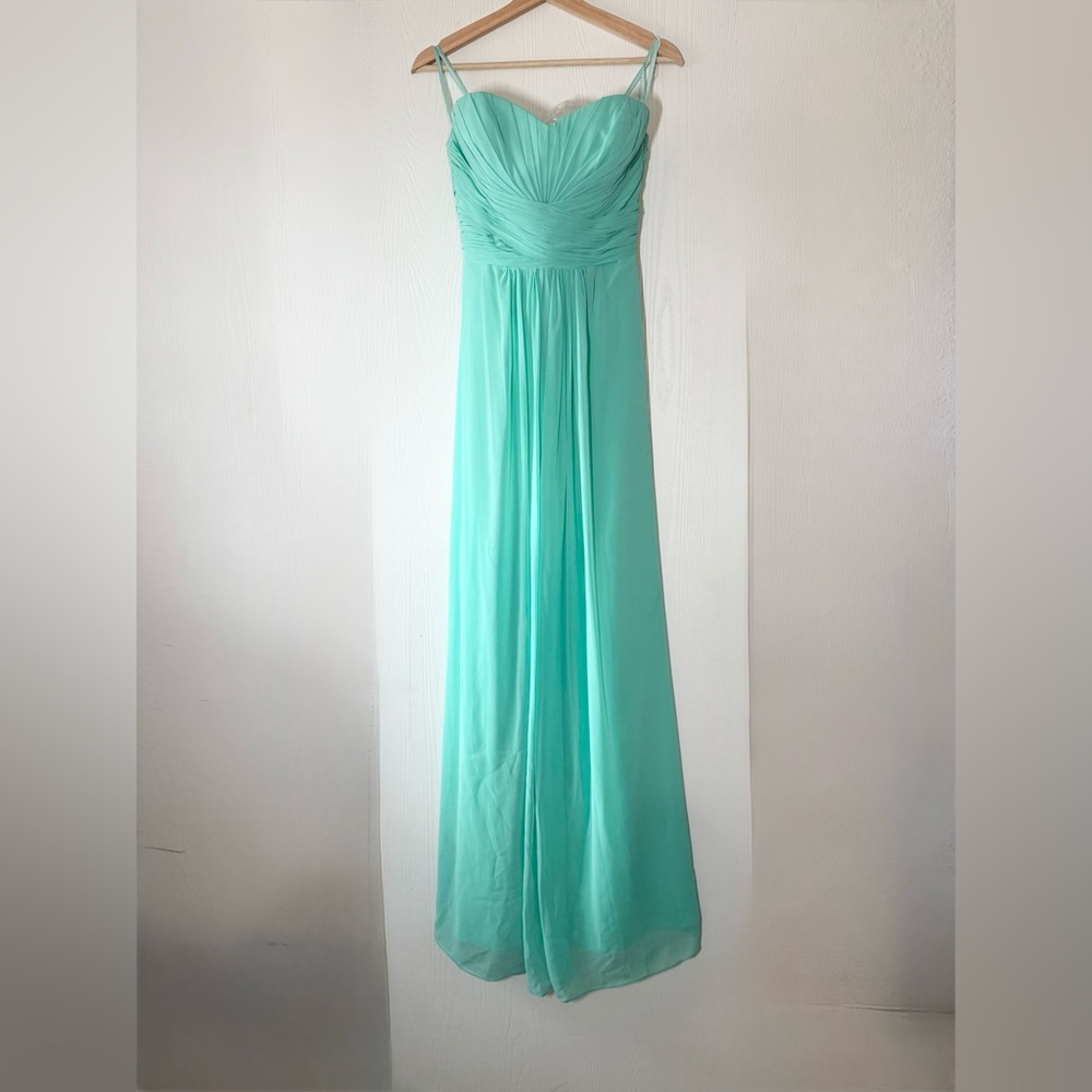 NWT Dress in Mint Green M